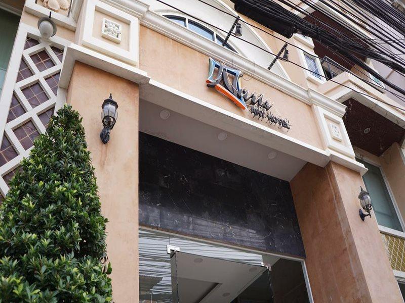 פאטאיה Naris Art Hotel מראה חיצוני תמונה