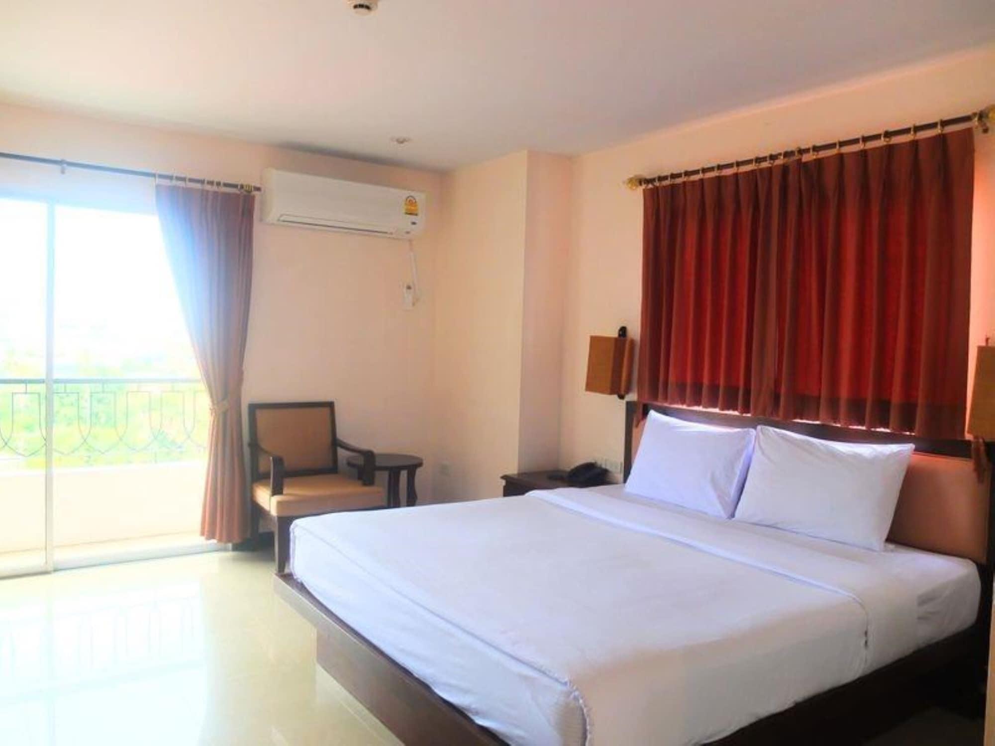 פאטאיה Naris Art Hotel מראה חיצוני תמונה