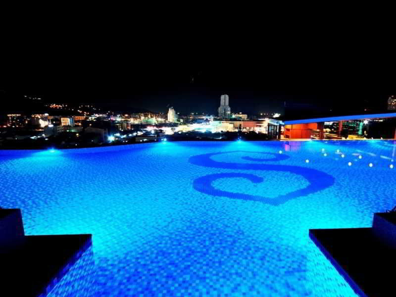 פאטאיה Naris Art Hotel מראה חיצוני תמונה